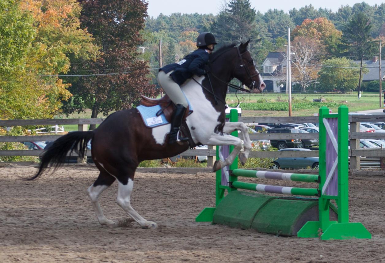 Photo for WOMEN'S EQUESTRIAN PLACES THIRD AT TUFTS UNIVERSITY image 15