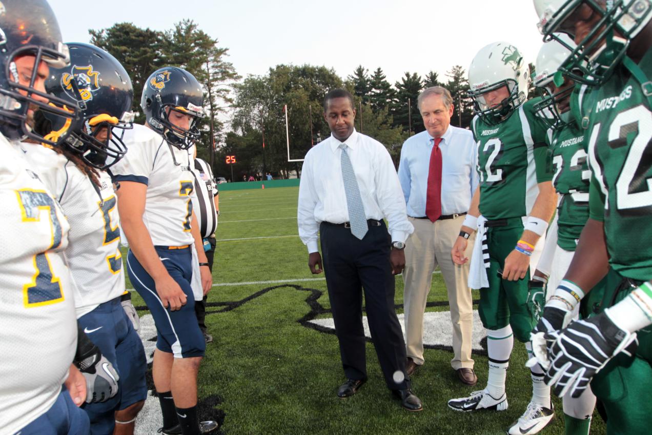 LIGHT THE NIGHT-Coin Toss
Newton Mayor Setti Warren
Mount Ida President Barry Brown
