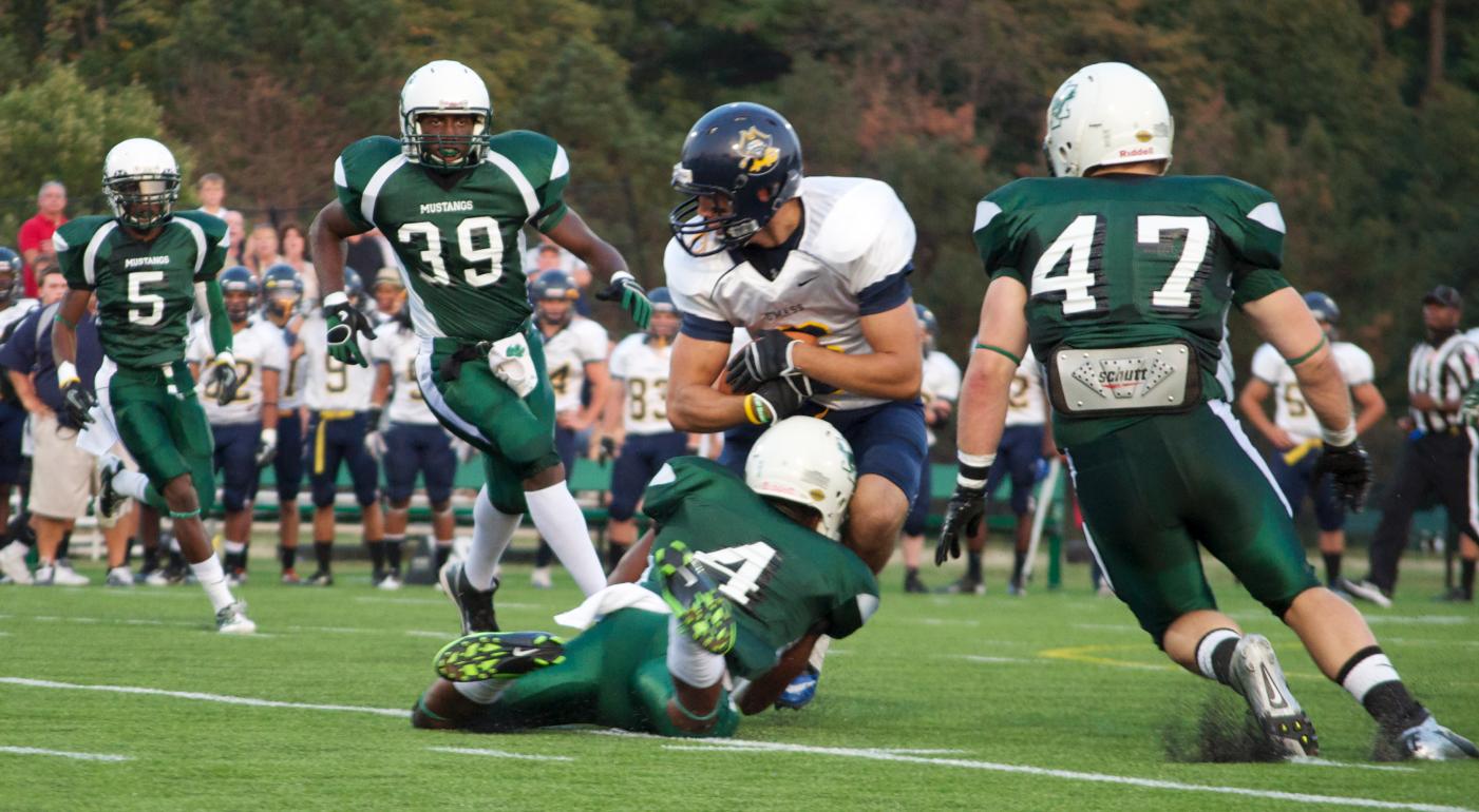 FOOTBALL DROPS FIRST ECFC LOSS OF 2012 TO BISON