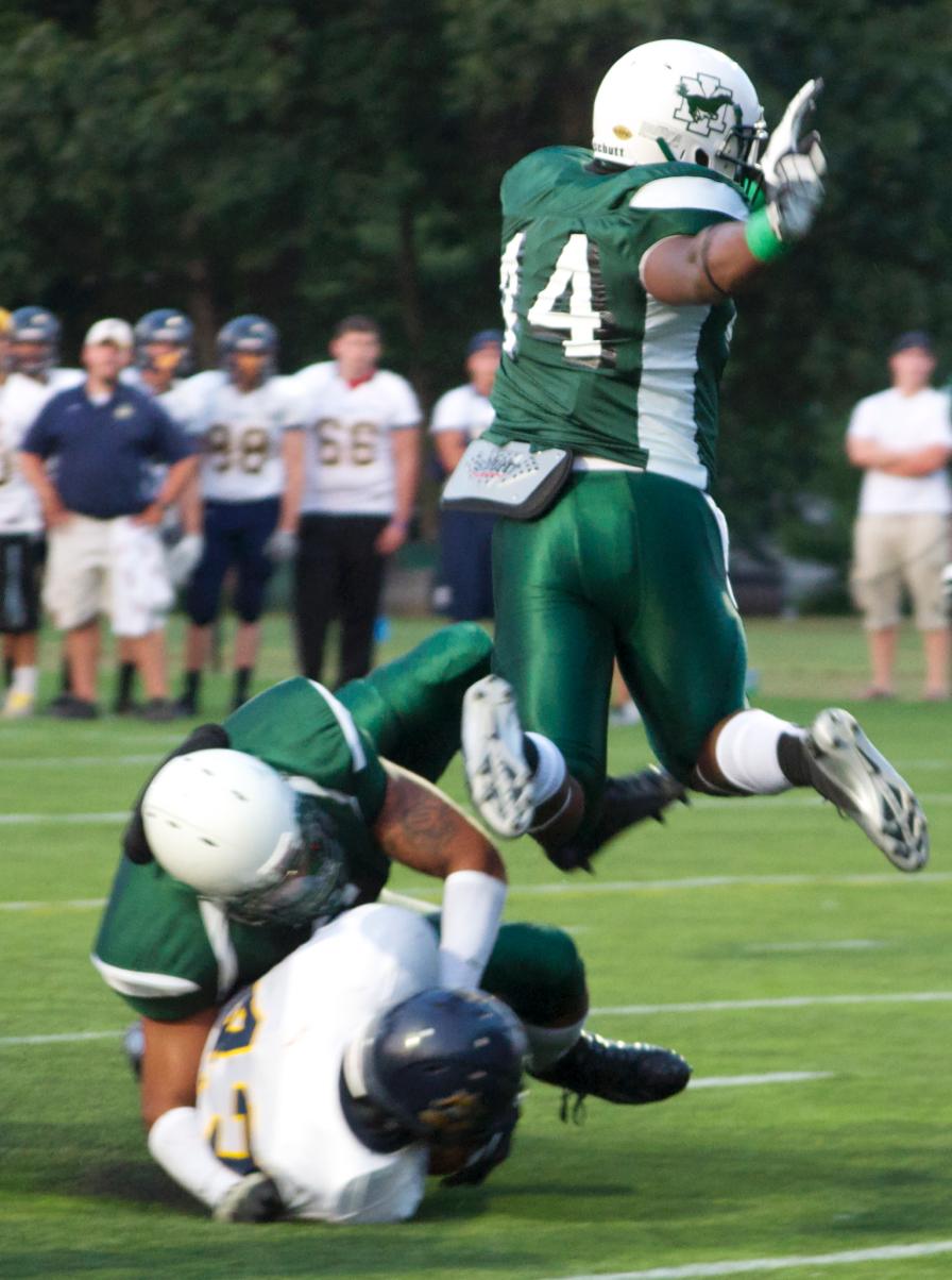 Photo for HEMMANN PLAYS HERO ON LIGHT THE NIGHT SEASON OPENER image 36