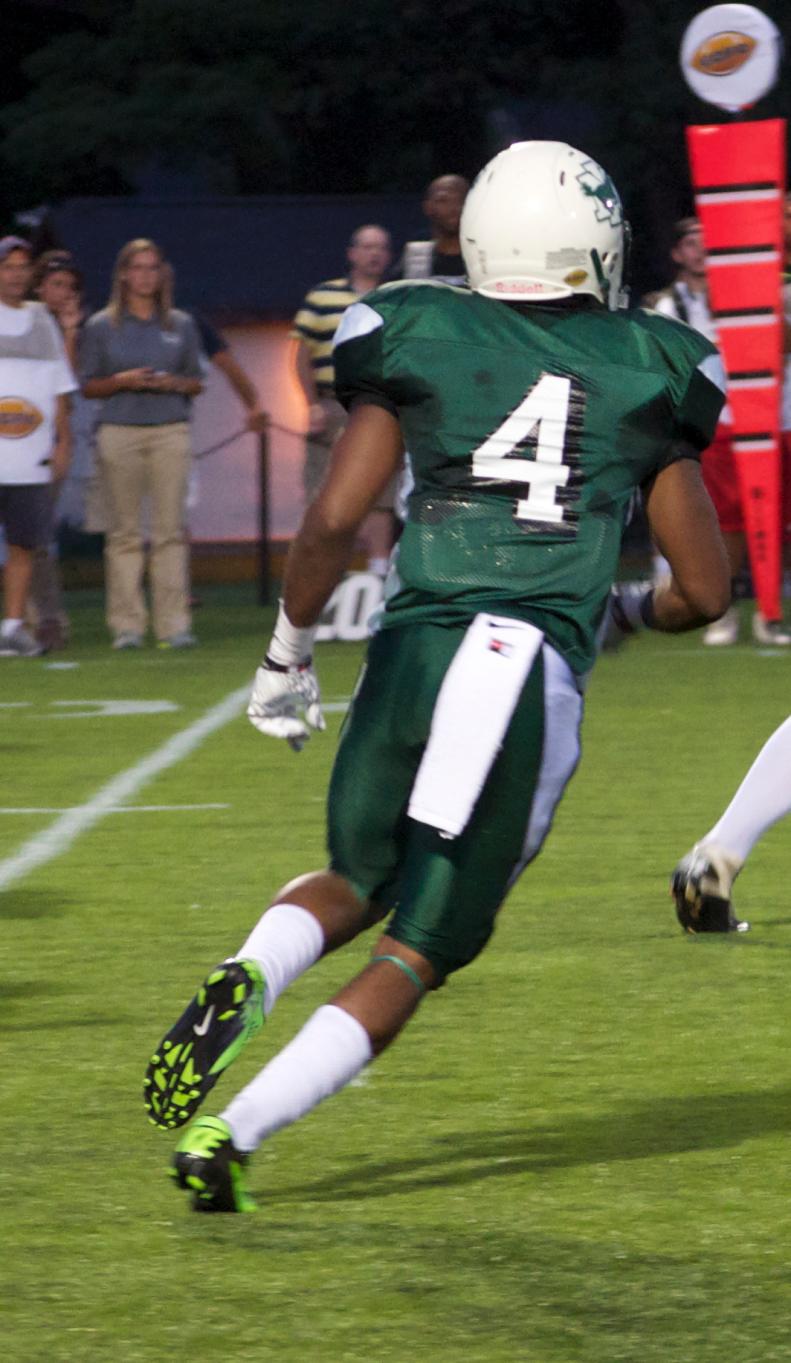 Photo for HEMMANN PLAYS HERO ON LIGHT THE NIGHT SEASON OPENER image 45