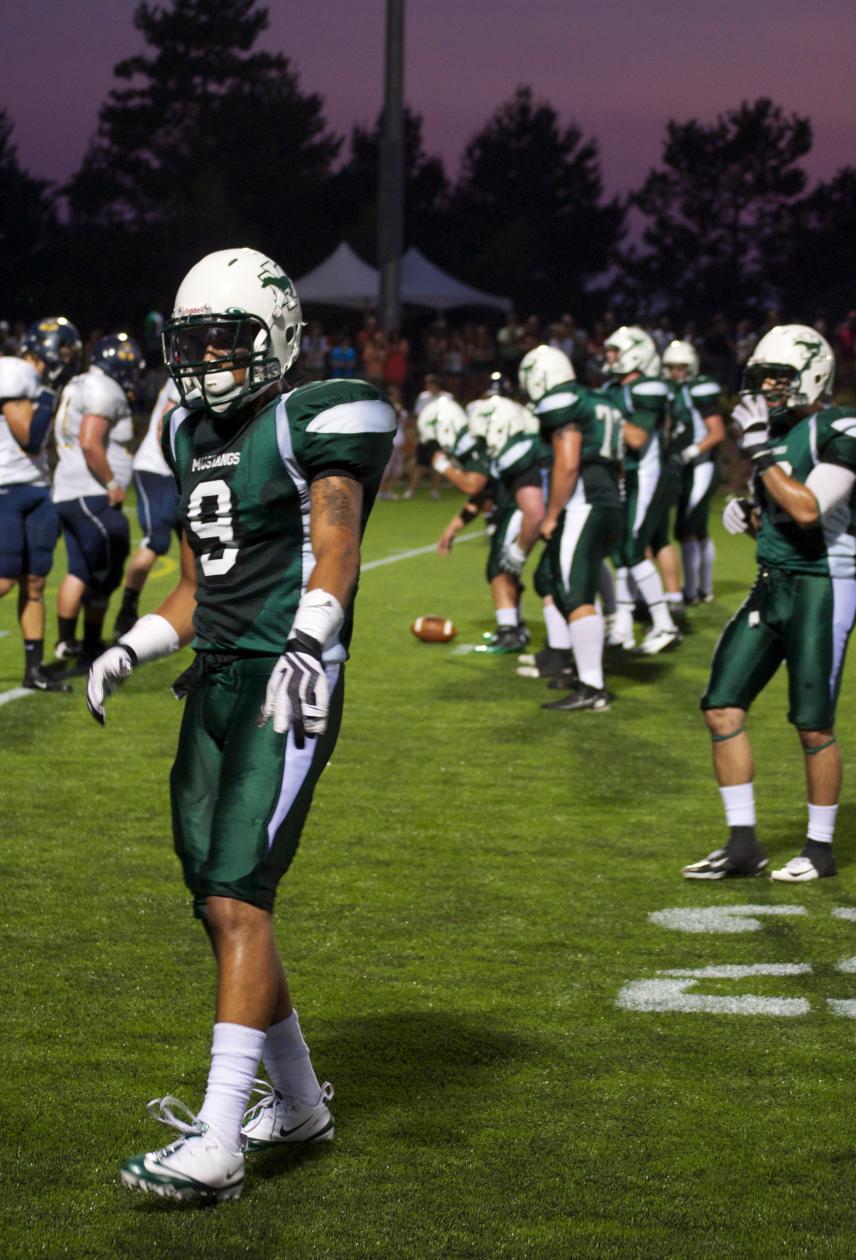 Photo for HEMMANN PLAYS HERO ON LIGHT THE NIGHT SEASON OPENER image 47