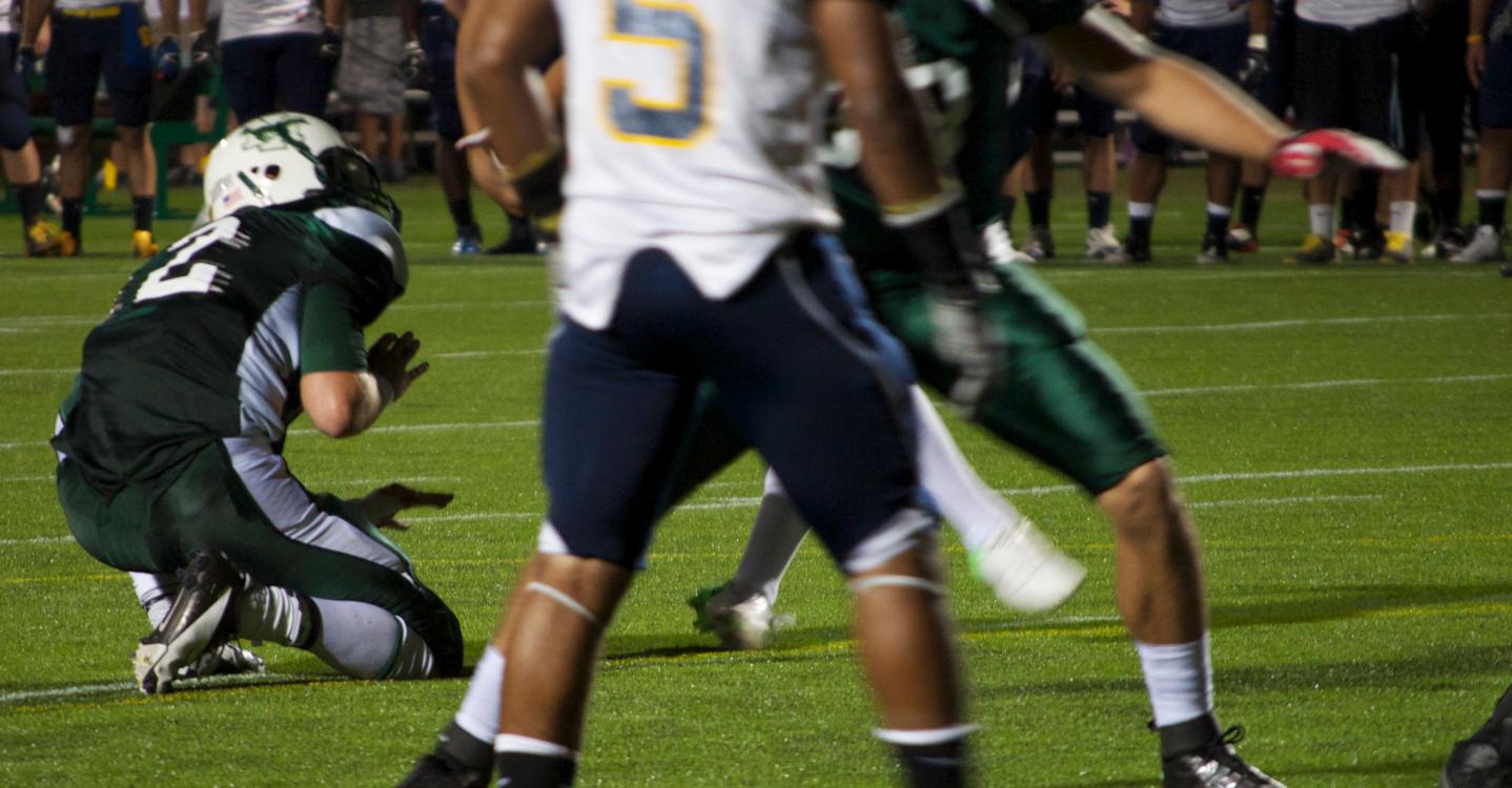 Photo for HEMMANN PLAYS HERO ON LIGHT THE NIGHT SEASON OPENER image 51