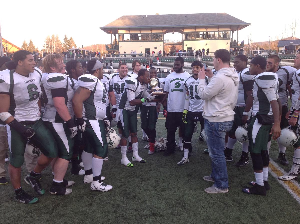 Photo for FOOTBALL CAPTURES CONFERENCE TITLE OVER CASTLETON image 45