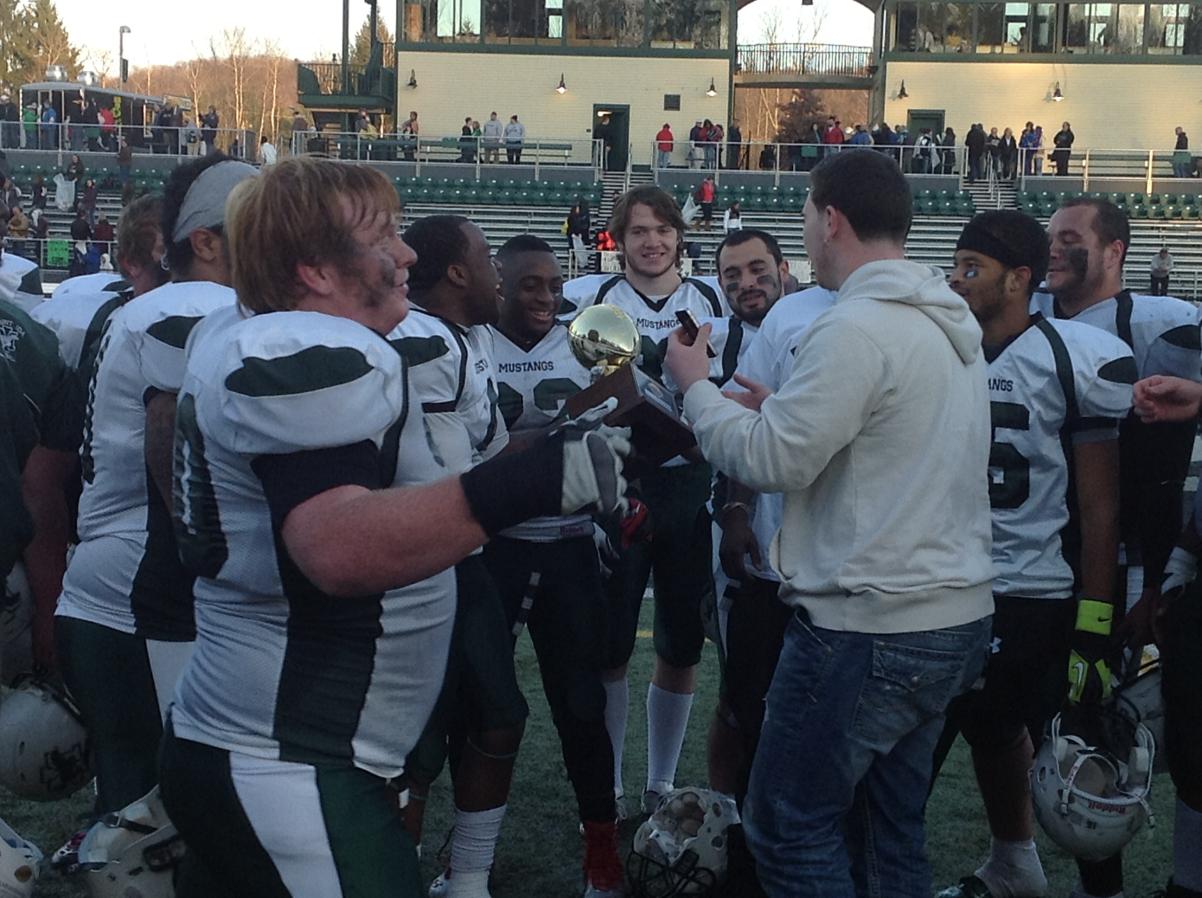 Photo for FOOTBALL CAPTURES CONFERENCE TITLE OVER CASTLETON image 46