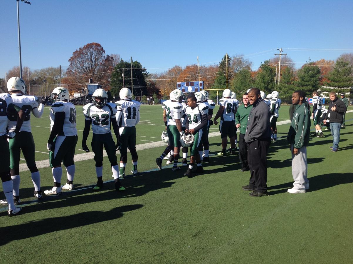 Photo for FOOTBALL FALLS IN NCAA TOURNAMENT TO WESLEY SATURDAY image 4