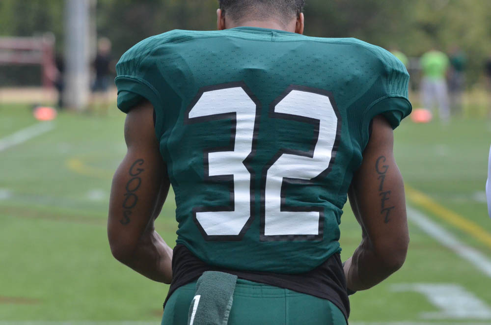 Photo for Edwards to Szulc Connection Sinks Mustangs in Home Opener image 8