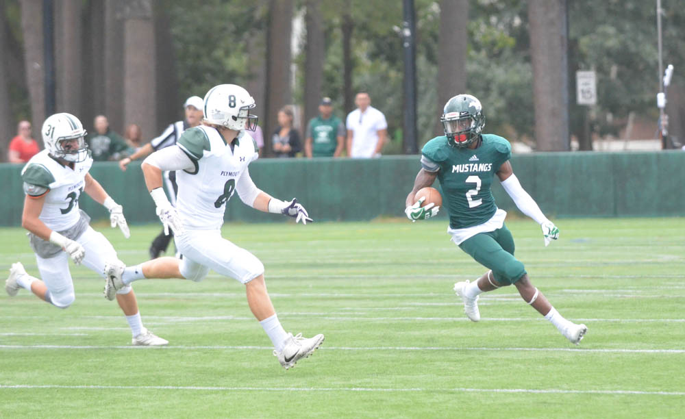 Photo for Edwards to Szulc Connection Sinks Mustangs in Home Opener image 11