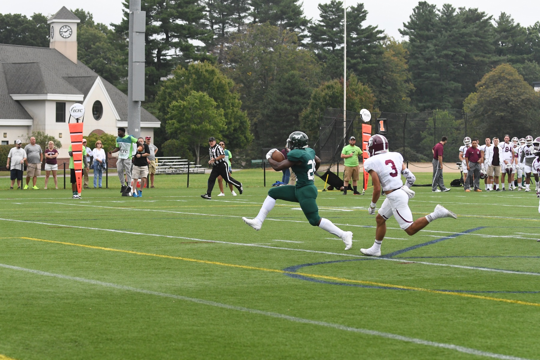 Photo for Pride Rush Their Way to Lopsided Victory image 20