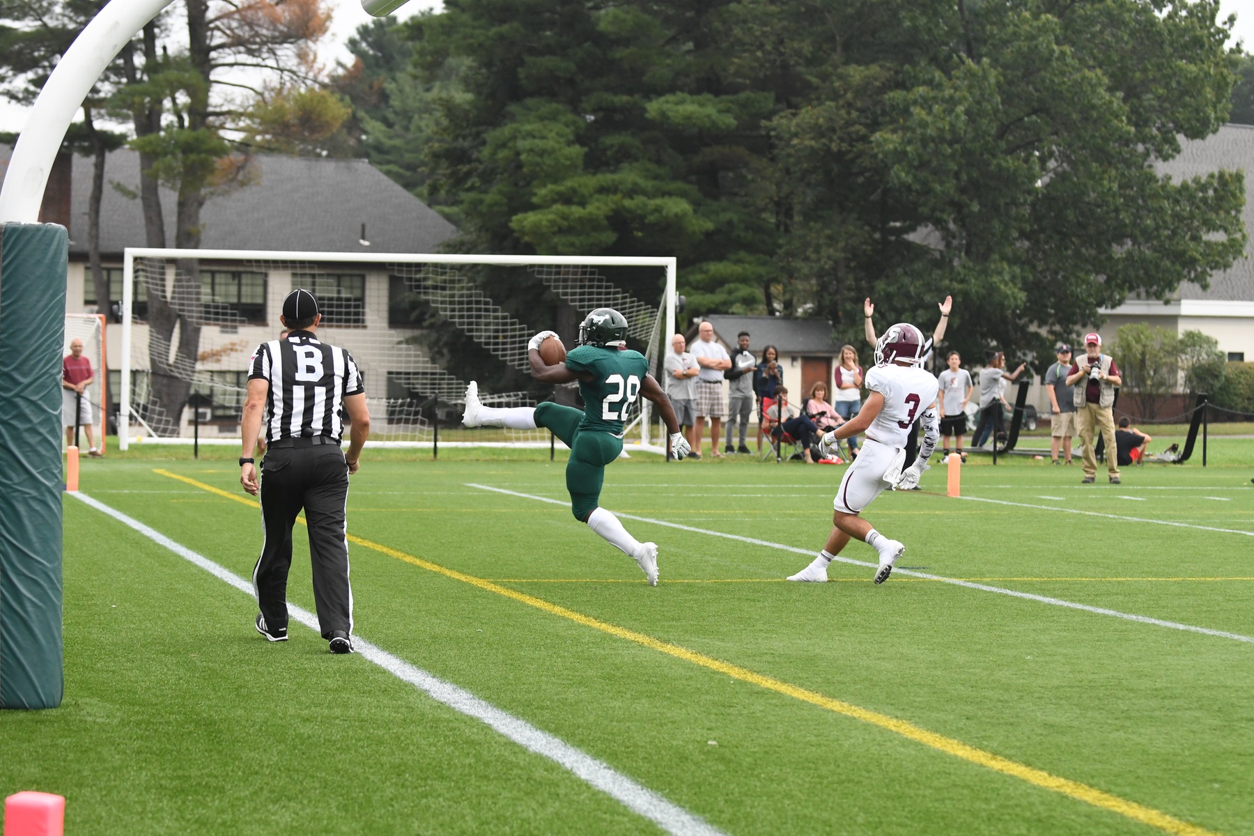 Photo for Pride Rush Their Way to Lopsided Victory image 21