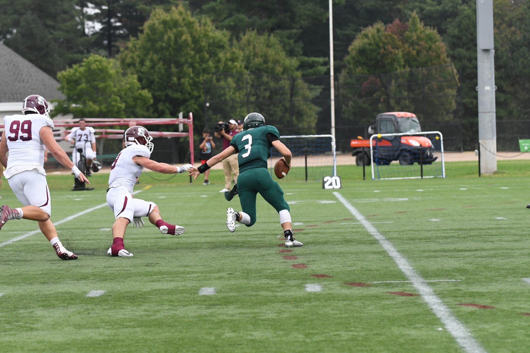 Photo for Pride Rush Their Way to Lopsided Victory image 33