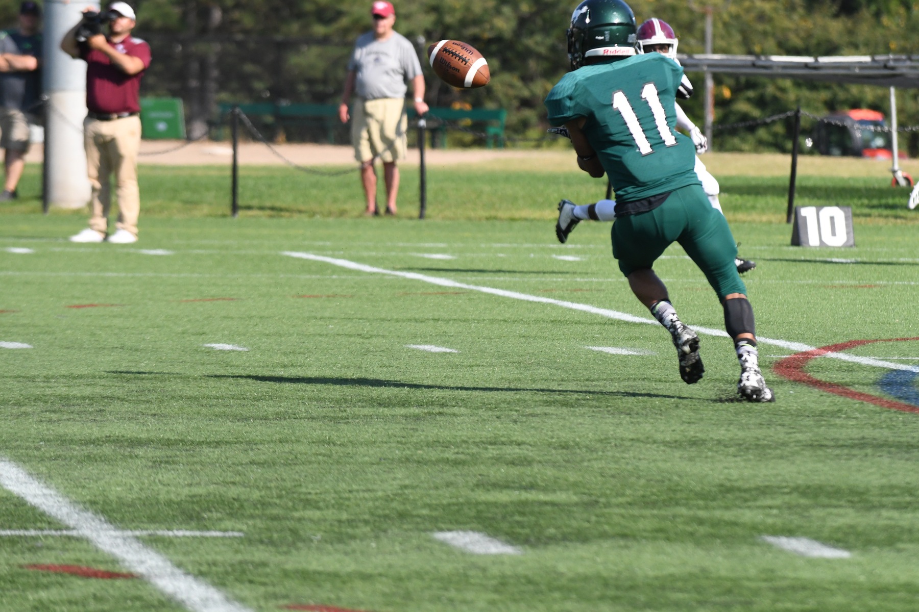 Photo for Pride Rush Their Way to Lopsided Victory image 51