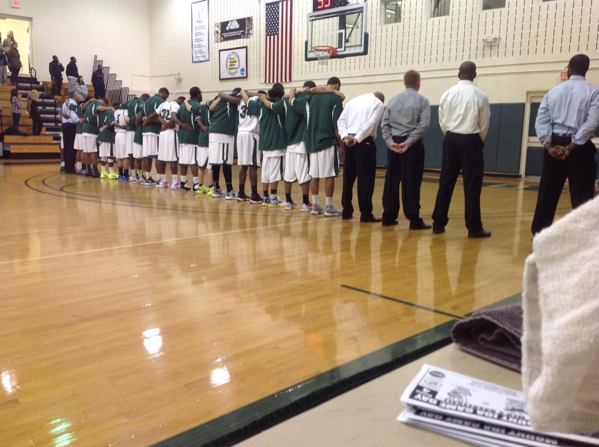 Photo for FORTES DROPS 21, MEN'S HOOPS FALLS TO VISITING WHEATON image 1