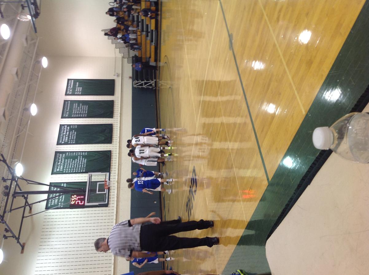 Photo for FORTES DROPS 21, MEN'S HOOPS FALLS TO VISITING WHEATON image 6