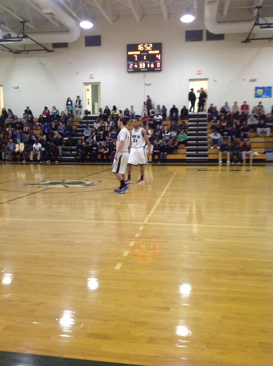 Photo for FORTES/MCNAIR POWER MEN'S HOOPS, MUSTANGS FALL 86-80 image 1