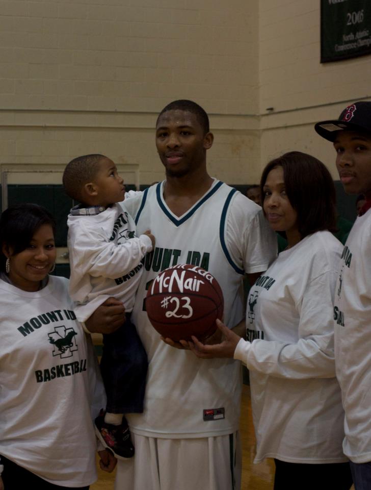 Photo for MCNAIR, HEIMANN RECOGNIZED ON SENIOR DAY, MUSTANGS FALL image 12