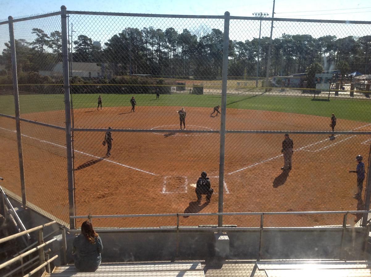 Photo for SOFTBALL GOES 1-1 ON FINAL DAY OF FASTPITCH DREAMS CLASSIC image 1