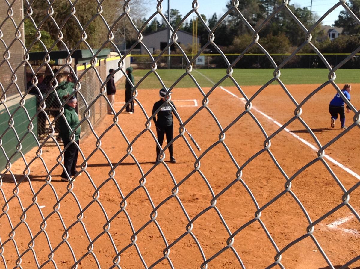 Photo for SOFTBALL GOES 1-1 ON FINAL DAY OF FASTPITCH DREAMS CLASSIC image 11