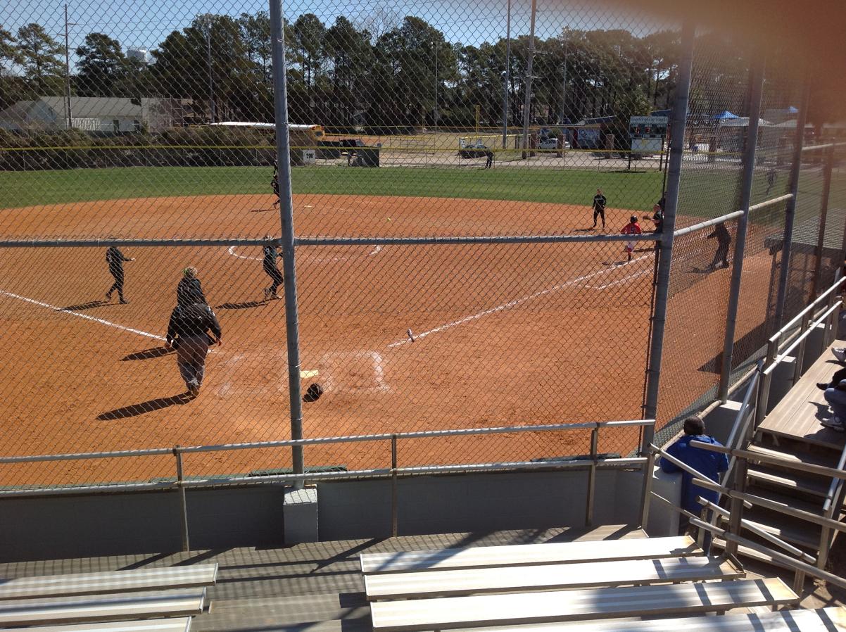 Photo for SOFTBALL GOES 1-1 ON FINAL DAY OF FASTPITCH DREAMS CLASSIC image 14