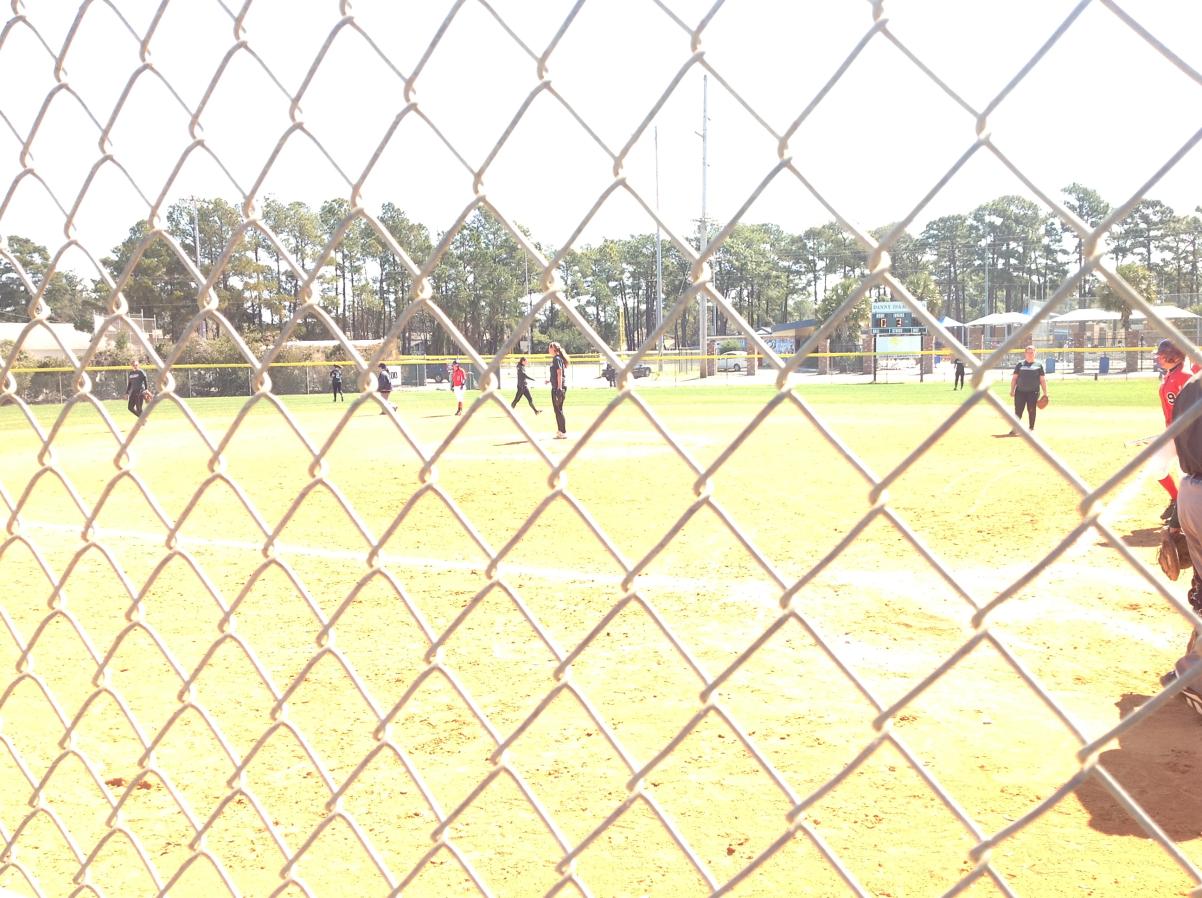 Photo for SOFTBALL GOES 1-1 ON FINAL DAY OF FASTPITCH DREAMS CLASSIC image 19