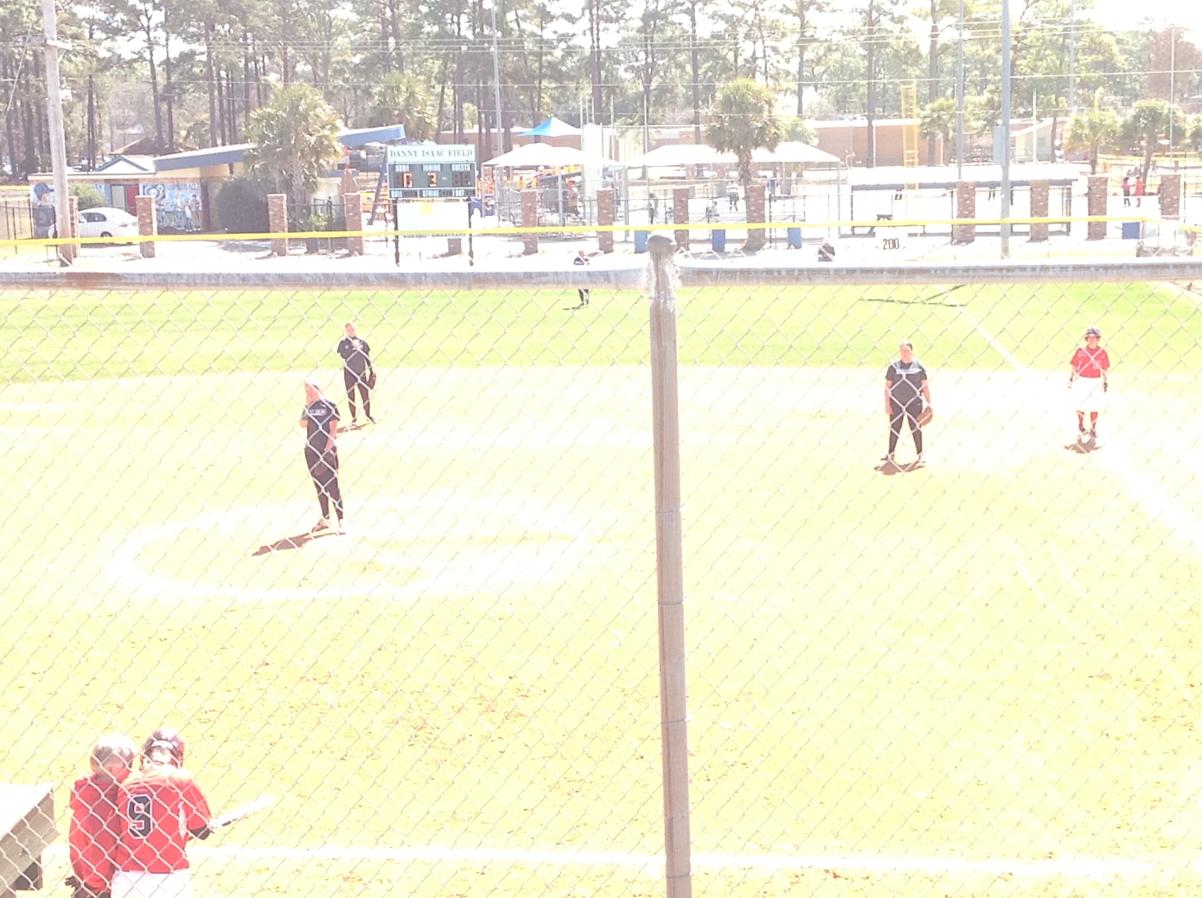 Photo for SOFTBALL GOES 1-1 ON FINAL DAY OF FASTPITCH DREAMS CLASSIC image 23