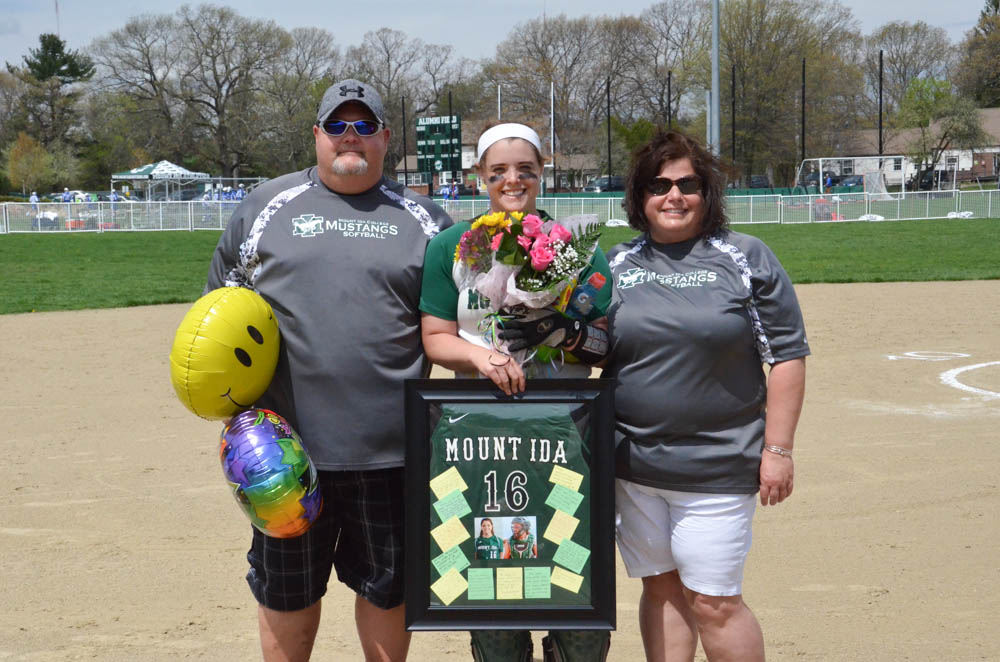 Photo for Special Senior Class Ends Career on Mount Ida Softball Field image 5