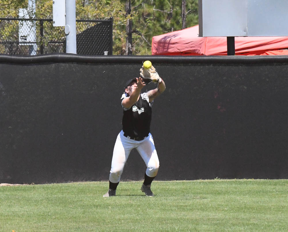 Photo for Neilan Raps Out Four Hits As Softball Tops Pitt-Greensburg At The Spring Games image 19