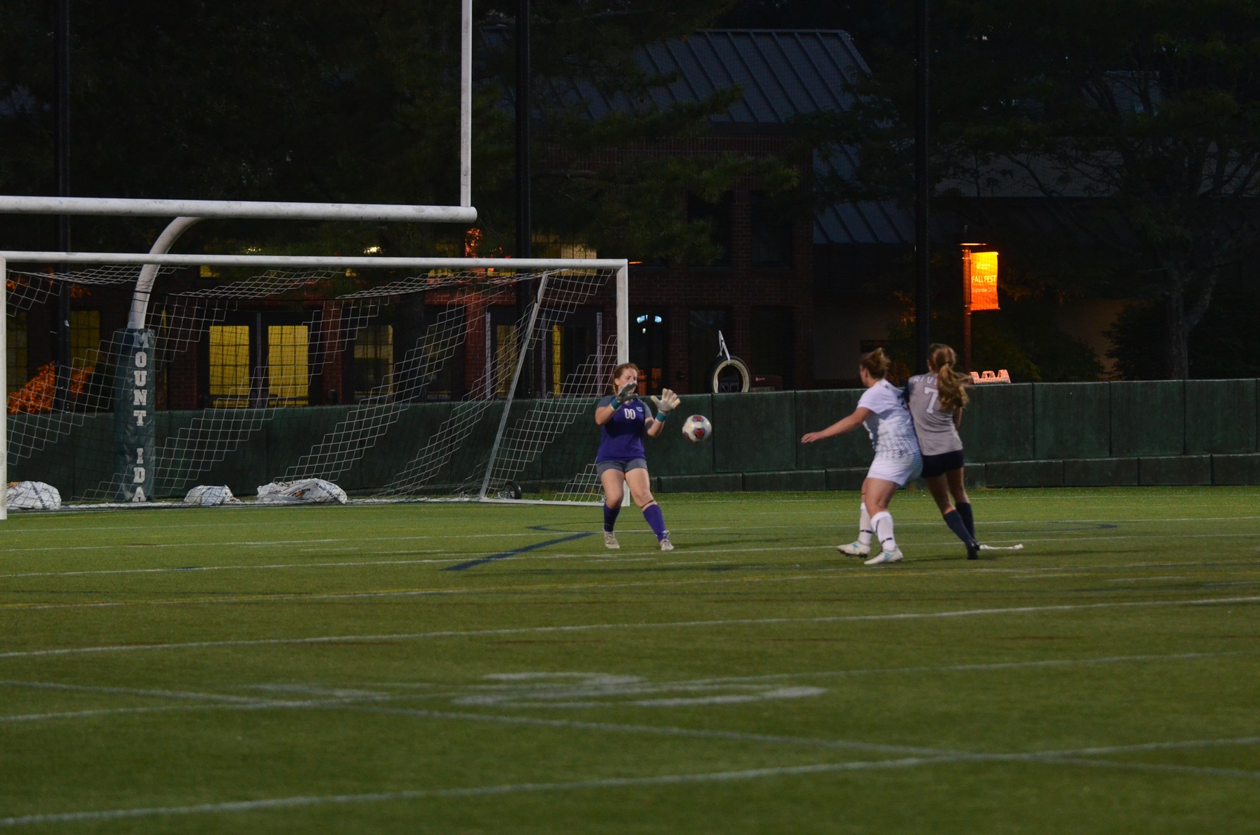 Photo for Women’s Soccer Beats Raiders for First Time Since ‘09 image 9