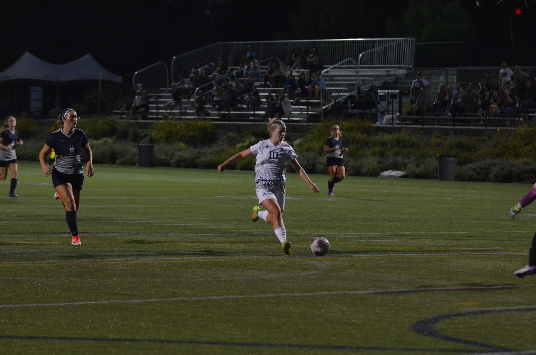 Photo for Women’s Soccer Beats Raiders for First Time Since ‘09 image 13