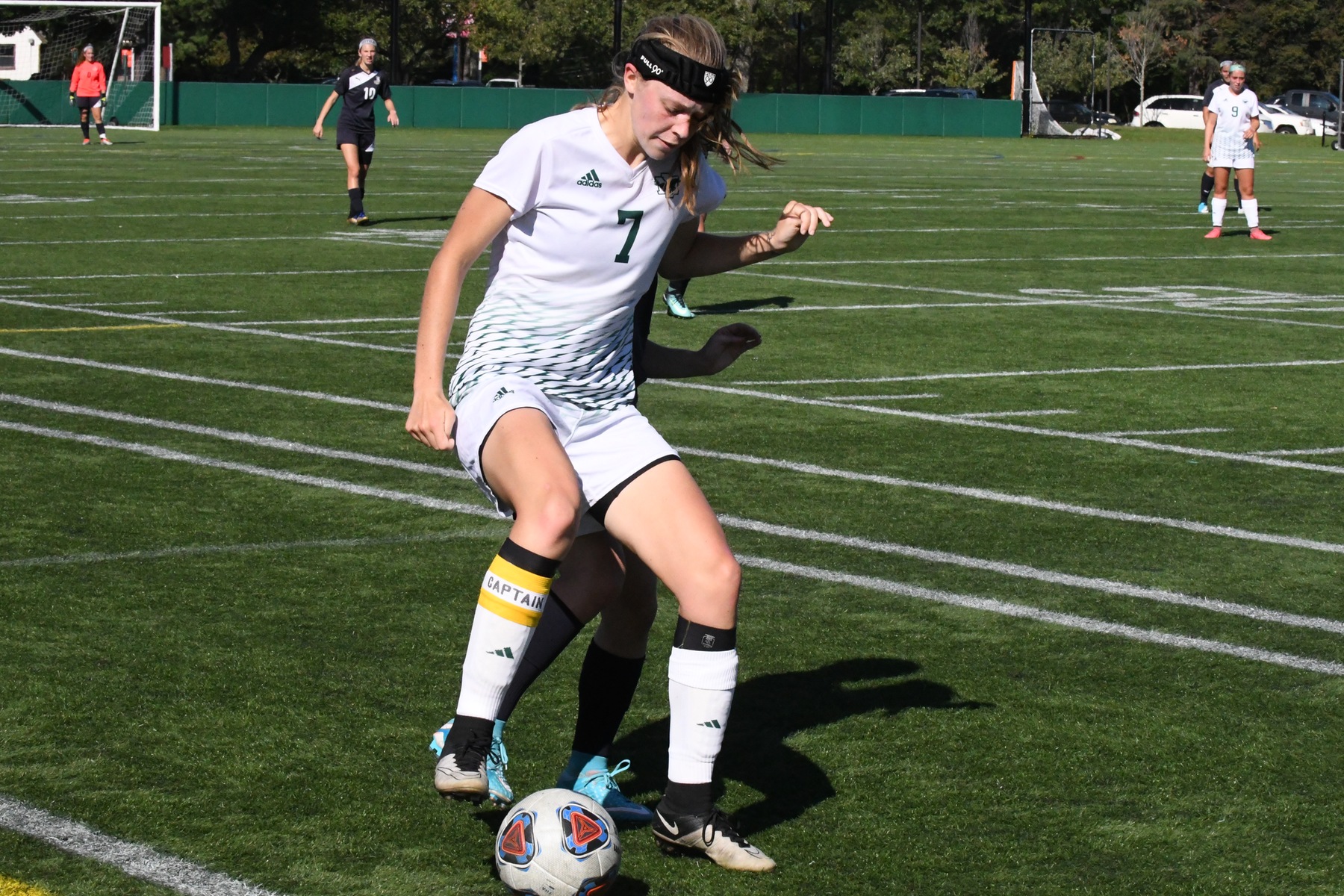 Photo for After Decade-Long Wait, Mustangs Get Win Over Rams image 18