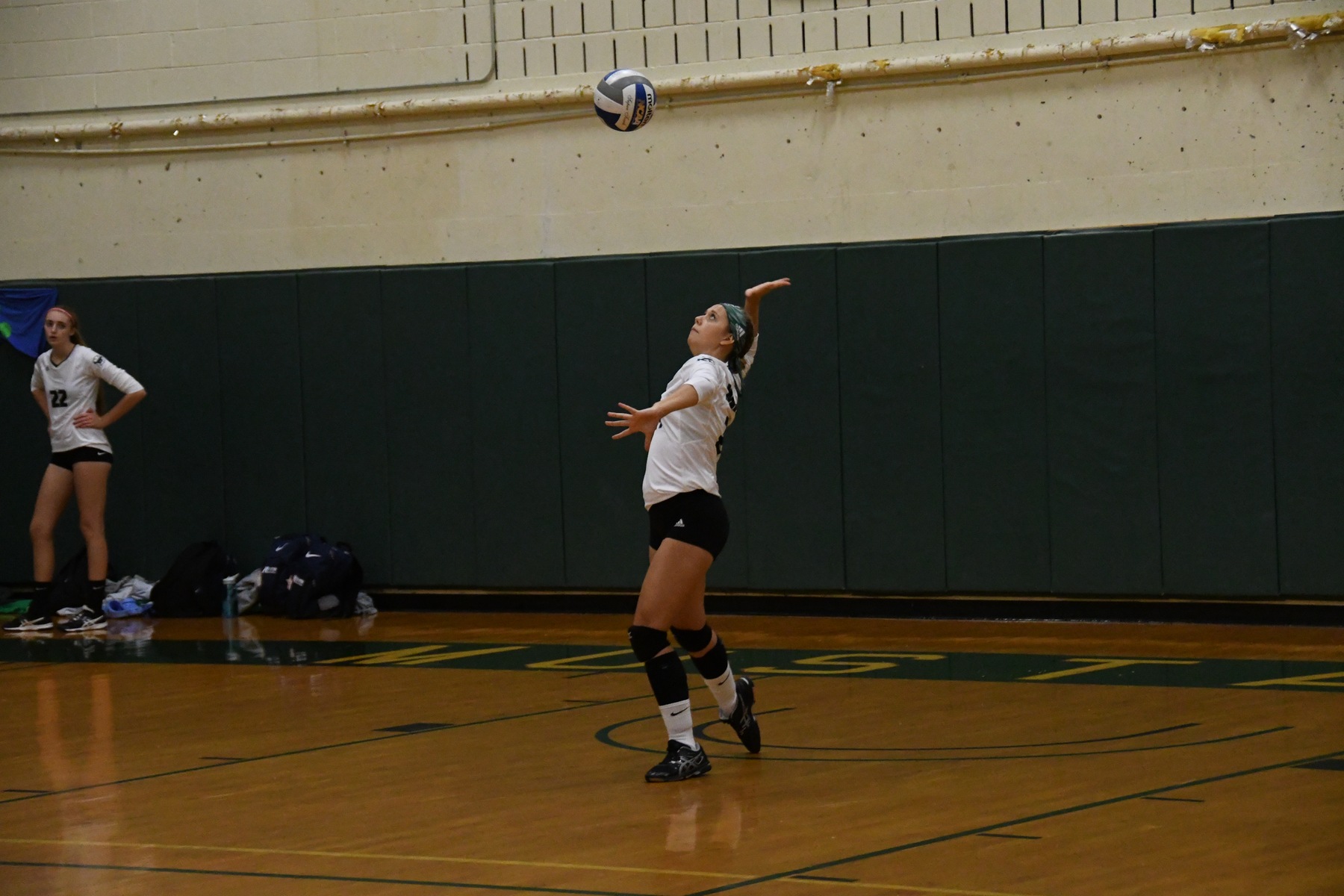 Photo for MUSTANGS STRUGGLE TO FIND OFFENSE VS RAIDERS image 4