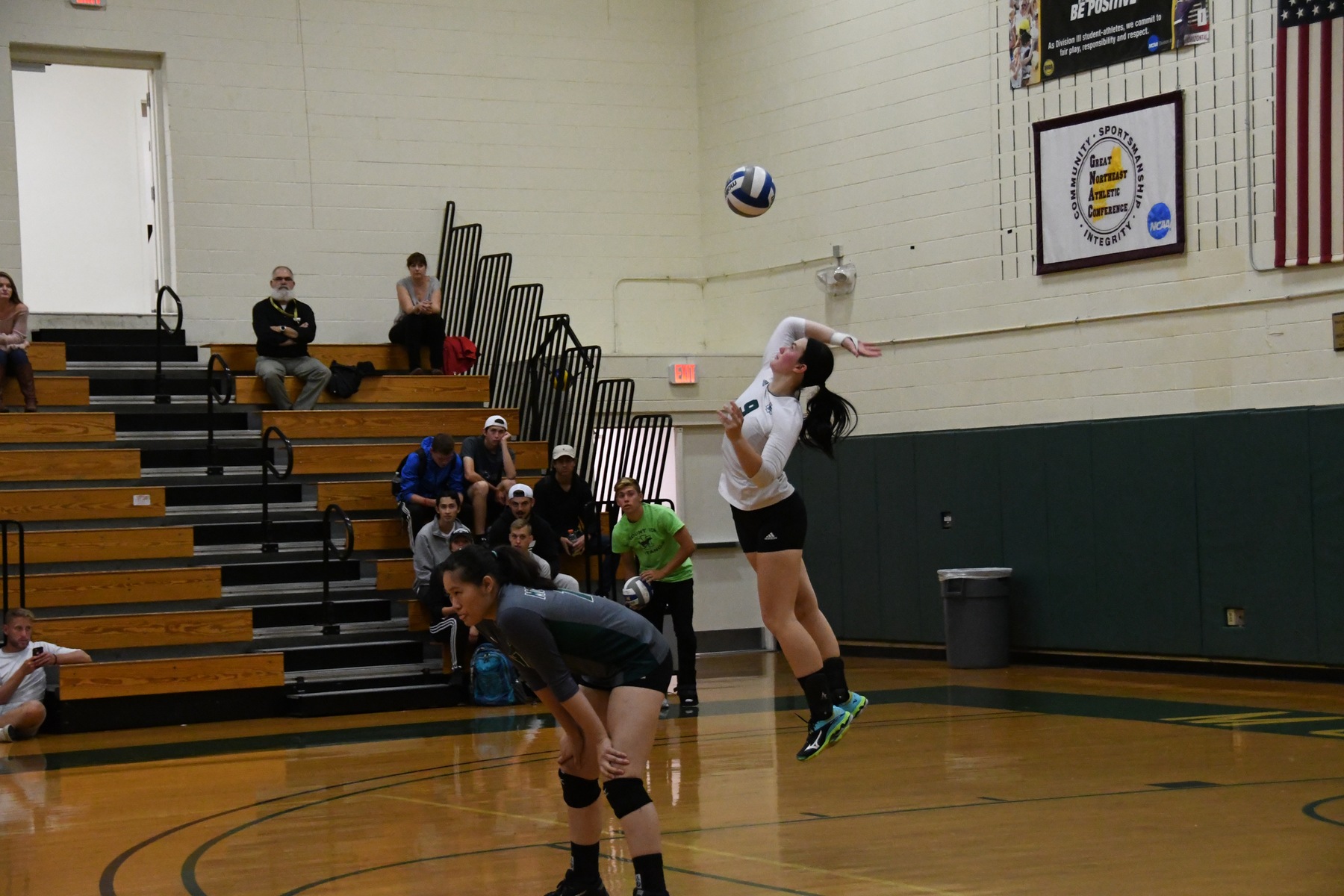 Photo for MUSTANGS STRUGGLE TO FIND OFFENSE VS RAIDERS image 10