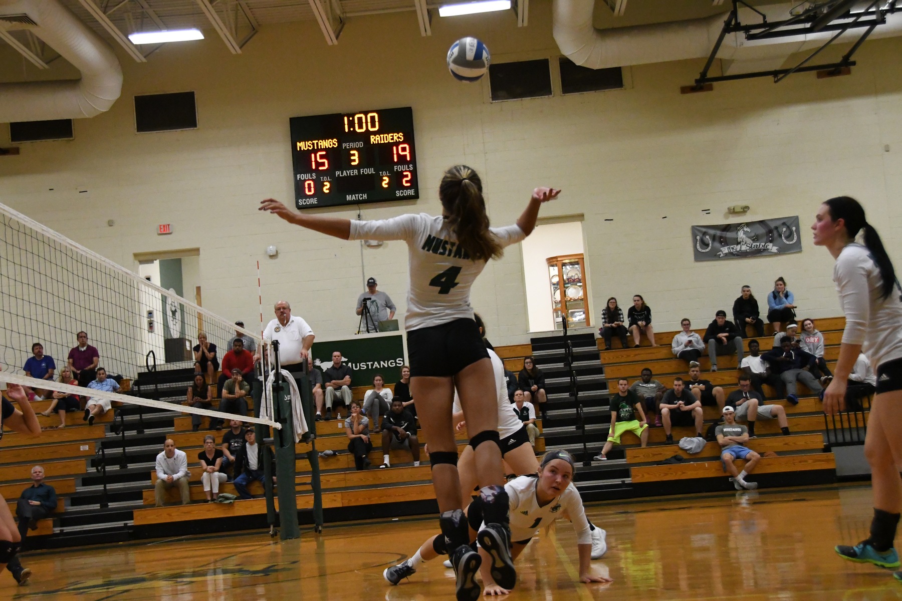 Photo for MUSTANGS STRUGGLE TO FIND OFFENSE VS RAIDERS image 18