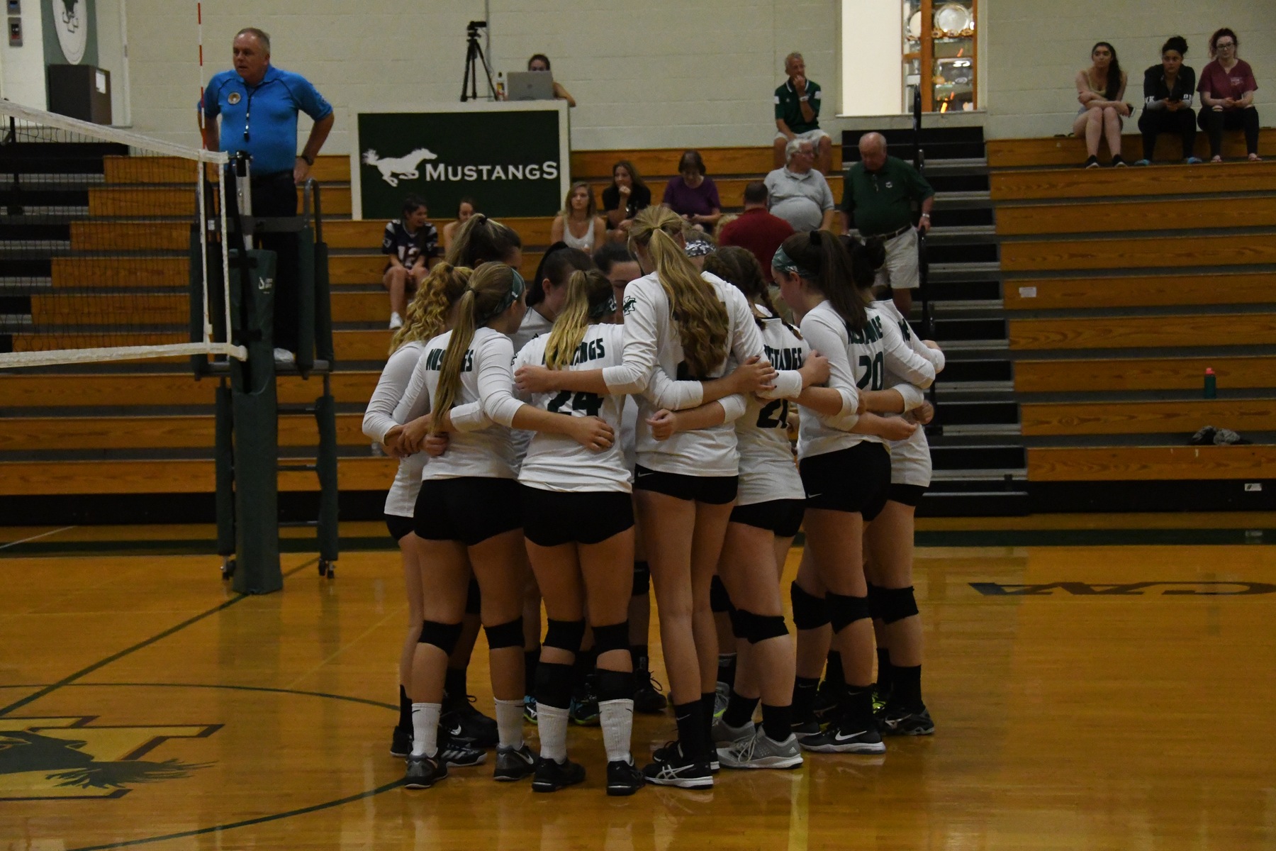 Photo for Reidy Makes History with 1,000th Kill image 1